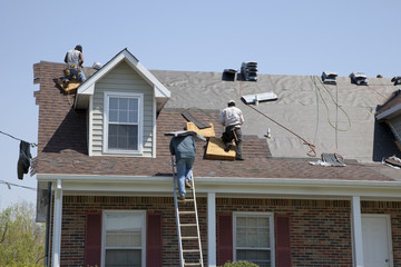 How to Get Your Roofing Company Off the Ground